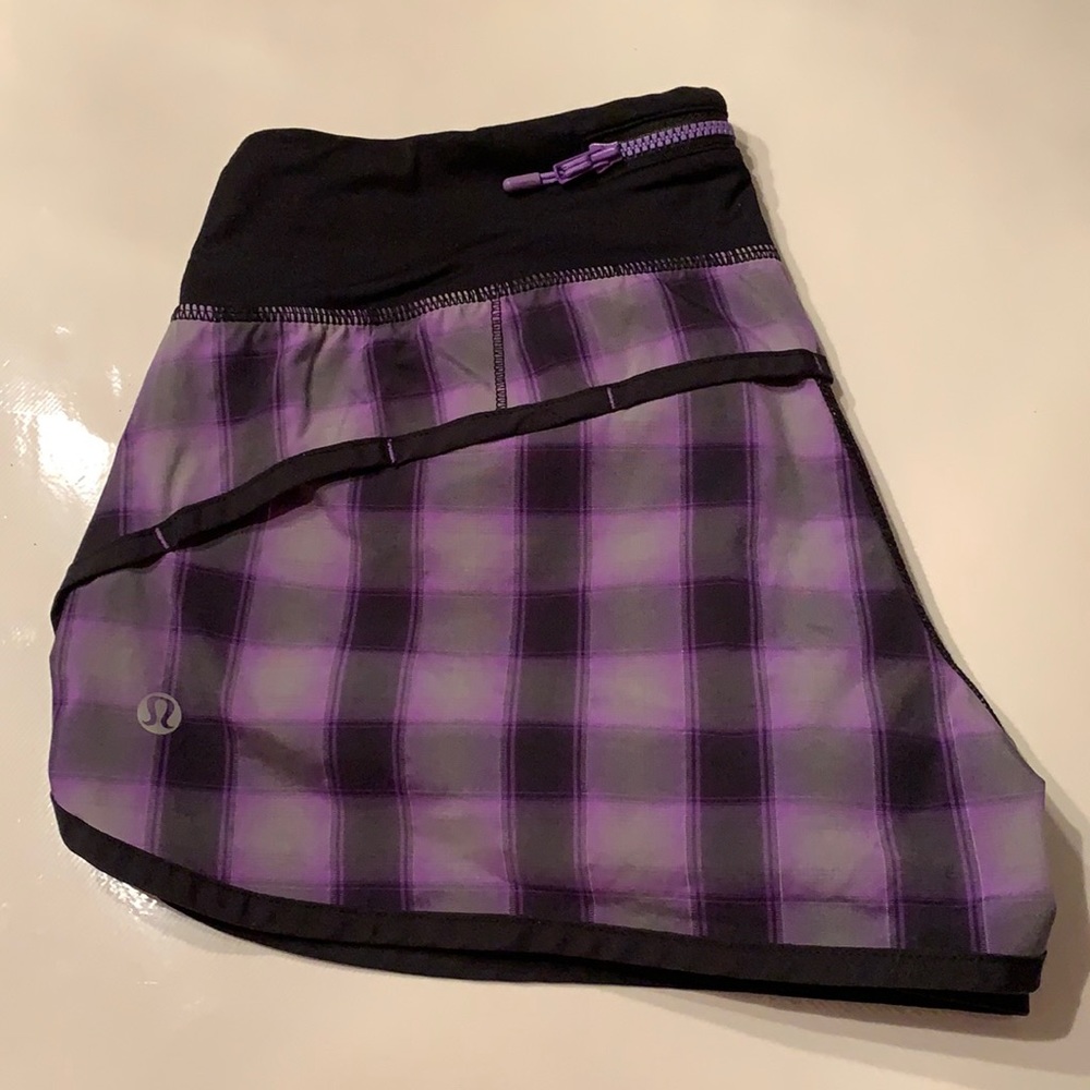 LULULEMON Speeds size 4